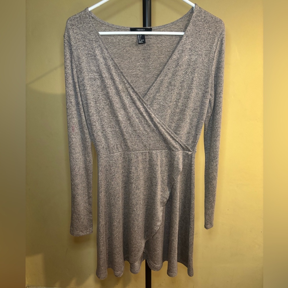 Forever 21 Gray Sheath Dress V-Neck Long Sleeve